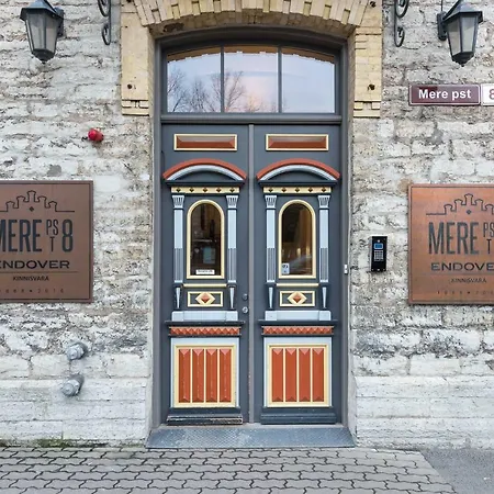 Small Cozy Two-level 9 شقة *